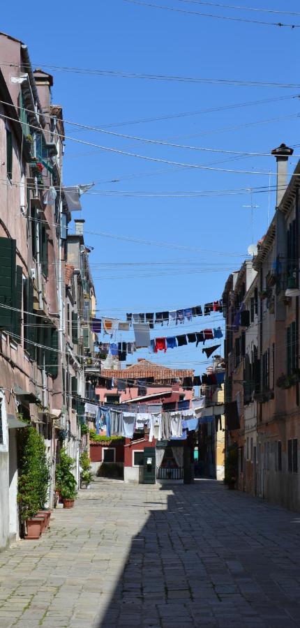 Castello 5888 C, Santa Marina, Calle Marcello, Loft Venesia Bagian luar foto